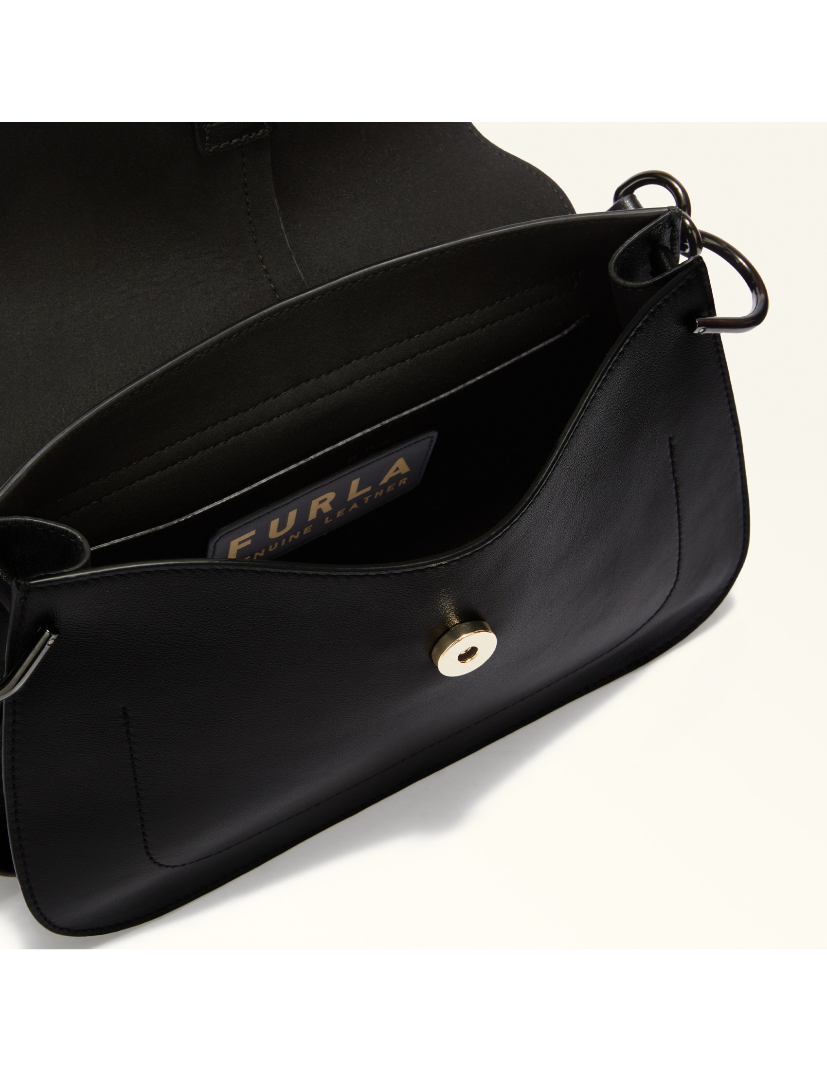 FURLA FLOW M HANDBAG IN BLACK LEATHER