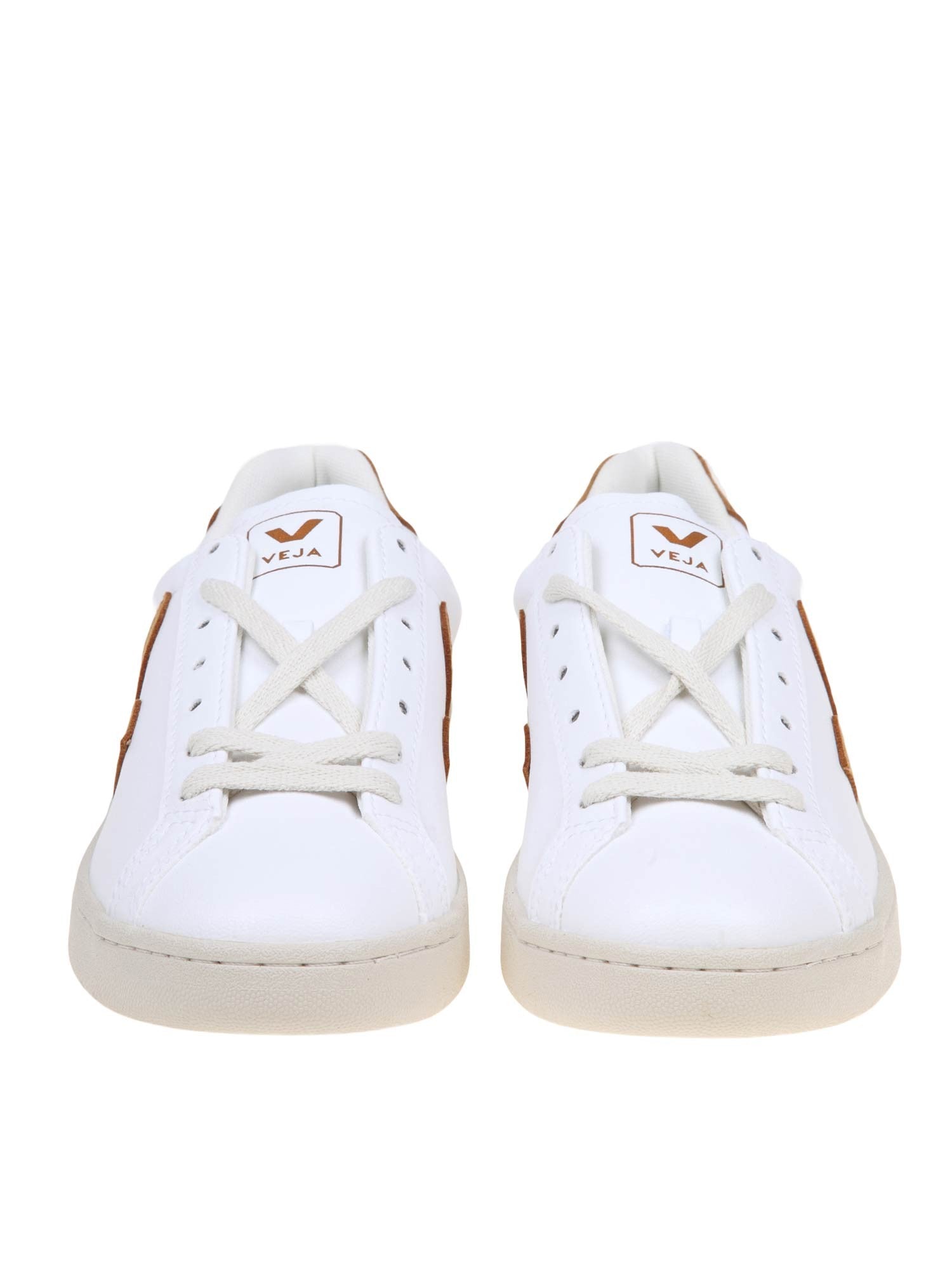 VEJA URCA SNEAKERS IN WHITE COATED COTTON