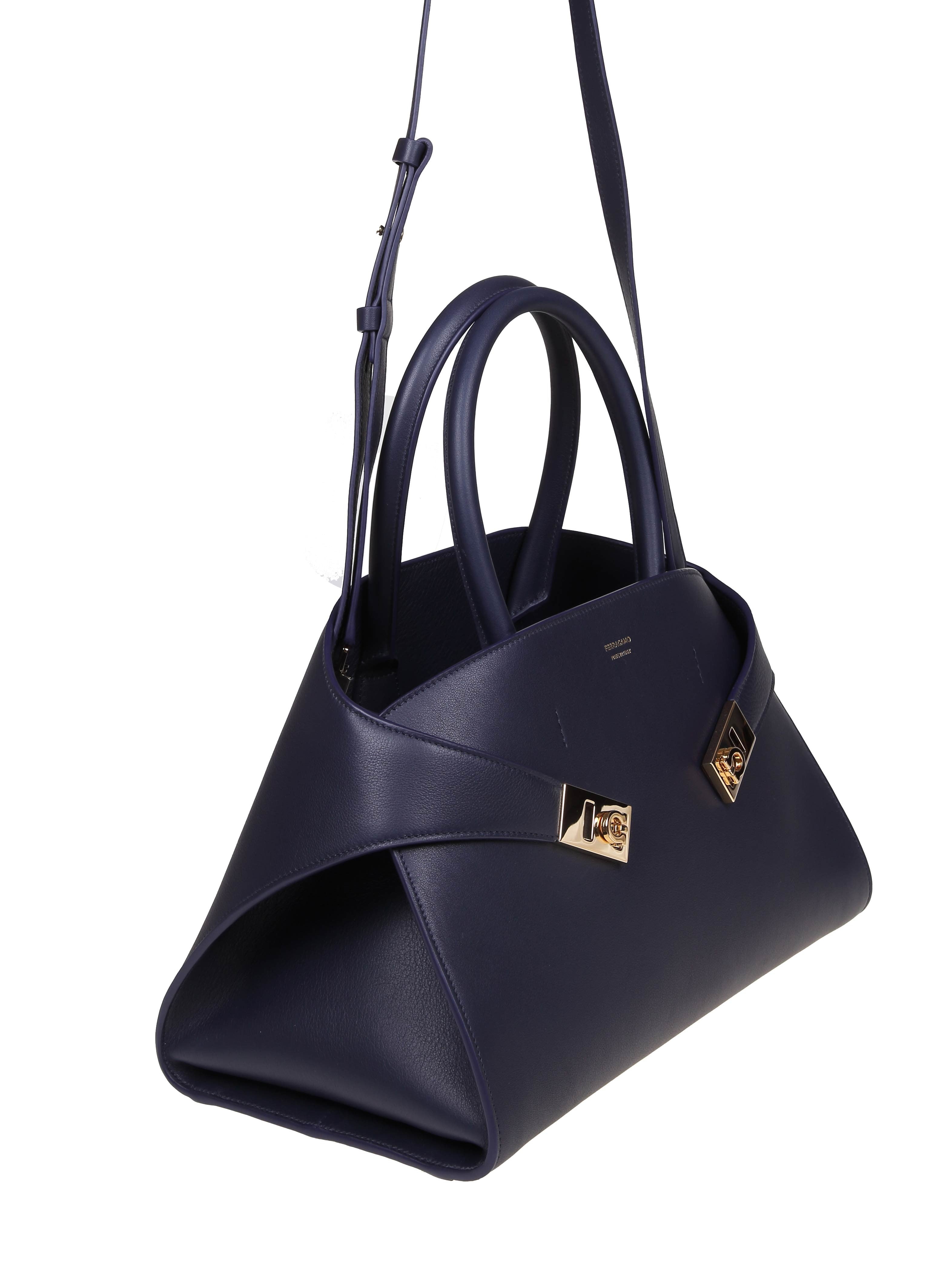 FERRAGAMO HUG TH M HANDBAG IN BLUE LEATHER