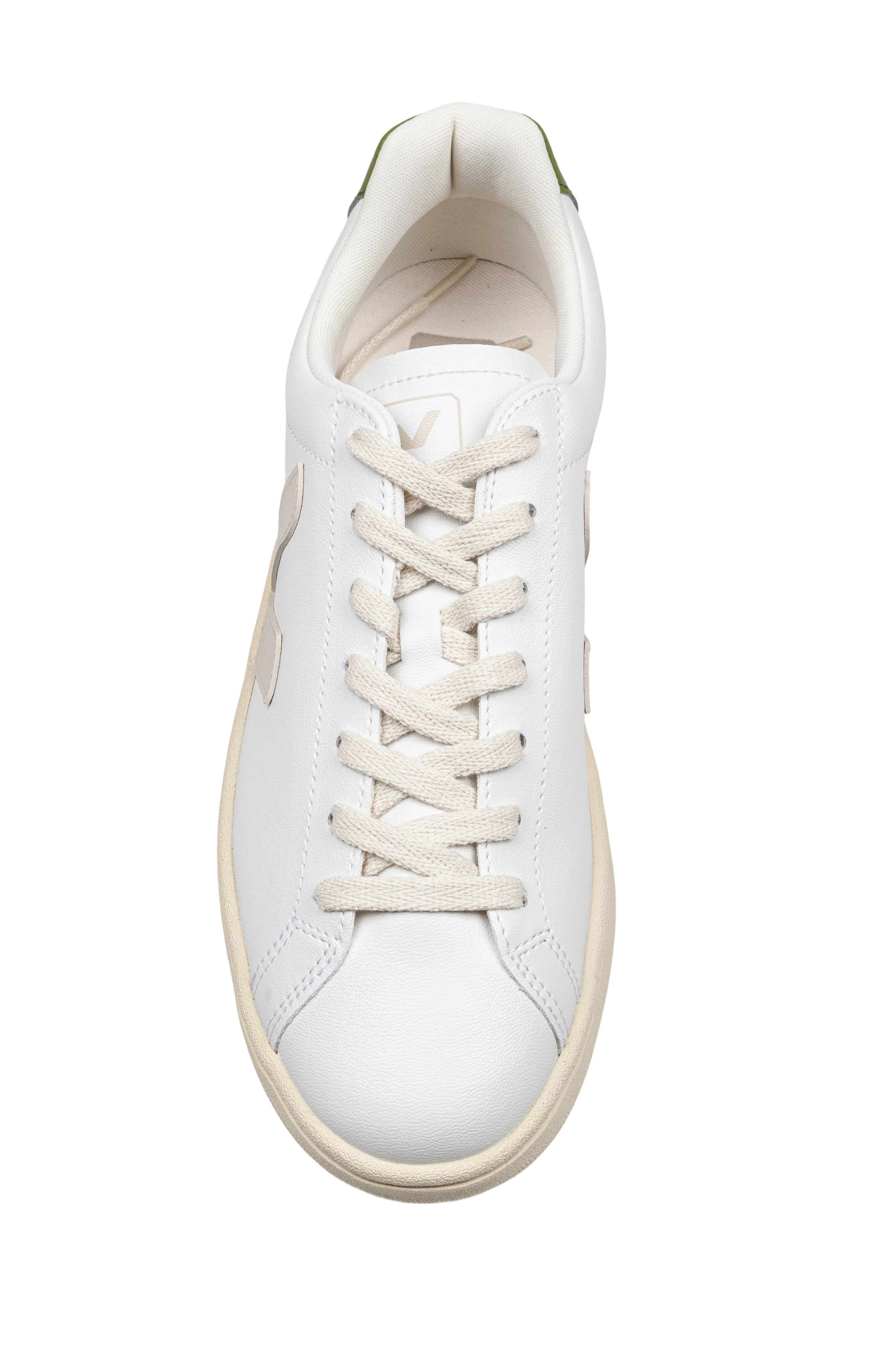 VEJA SNEAKERS