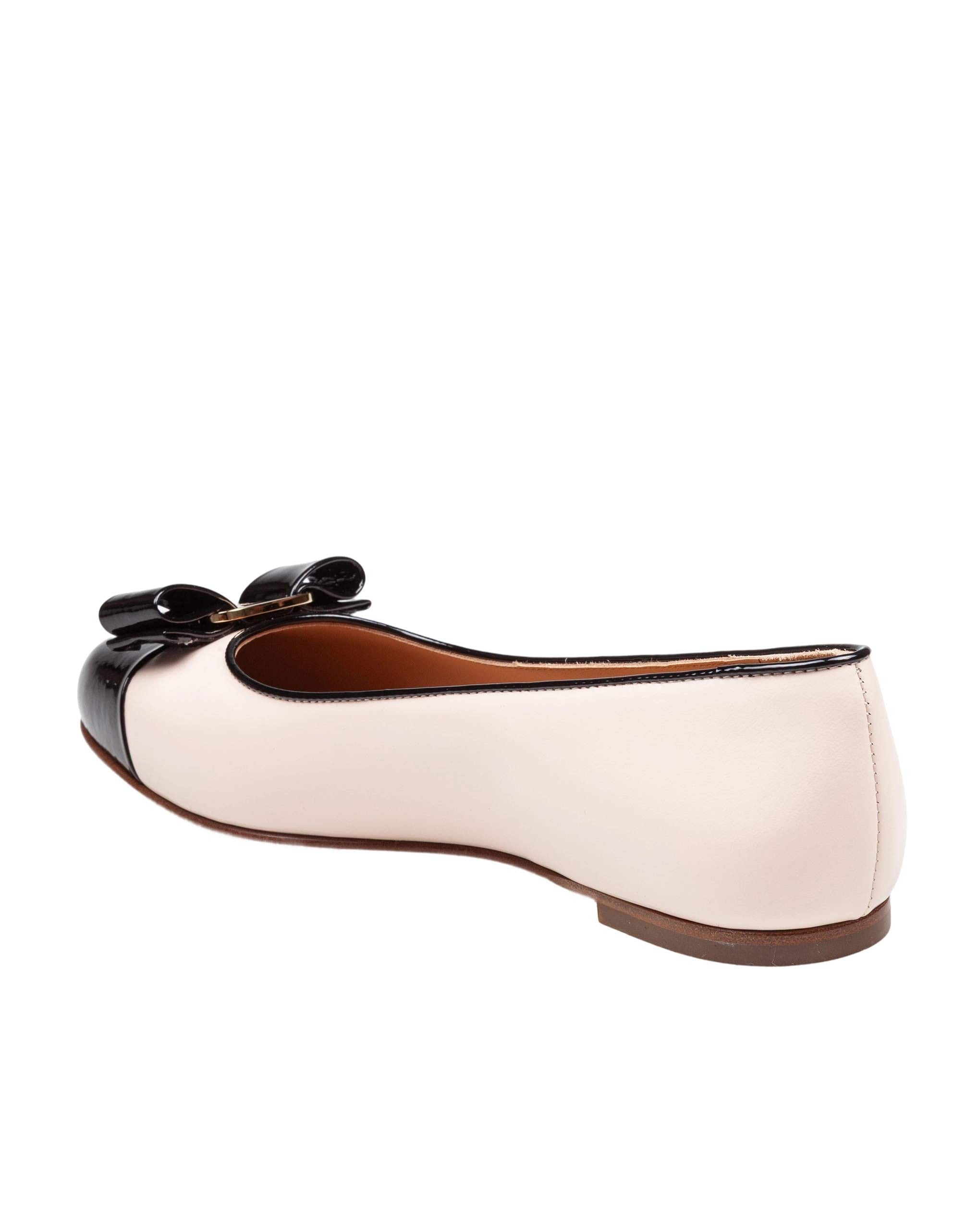 FERRAGAMO VARINA BALLERINA FLATS IN NAPPA AND PATENT LEATHER, PINK AND BLACK