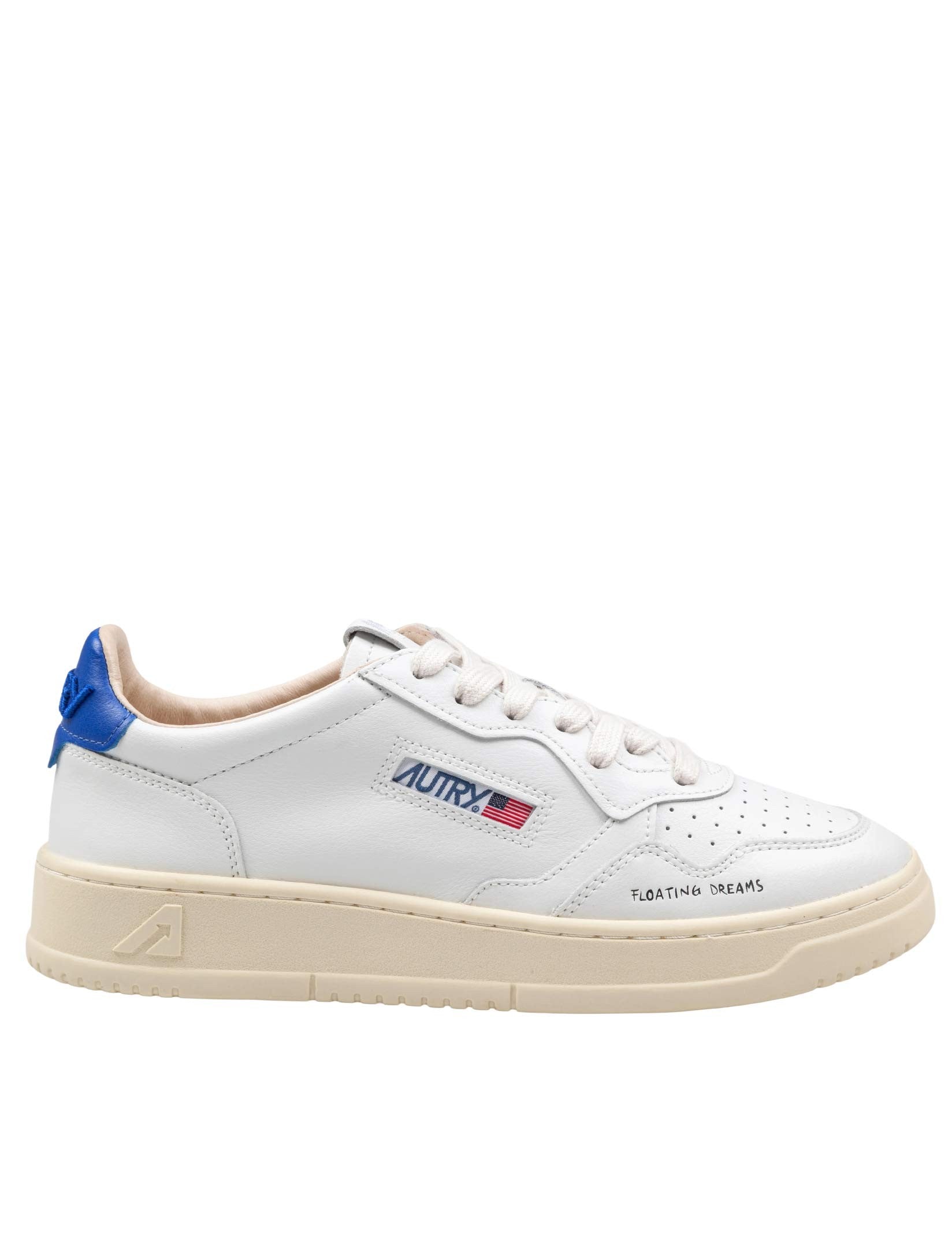 AUTRY MEDALIST LOW LEATHER SNEAKERS IN WHITE AND BLUE