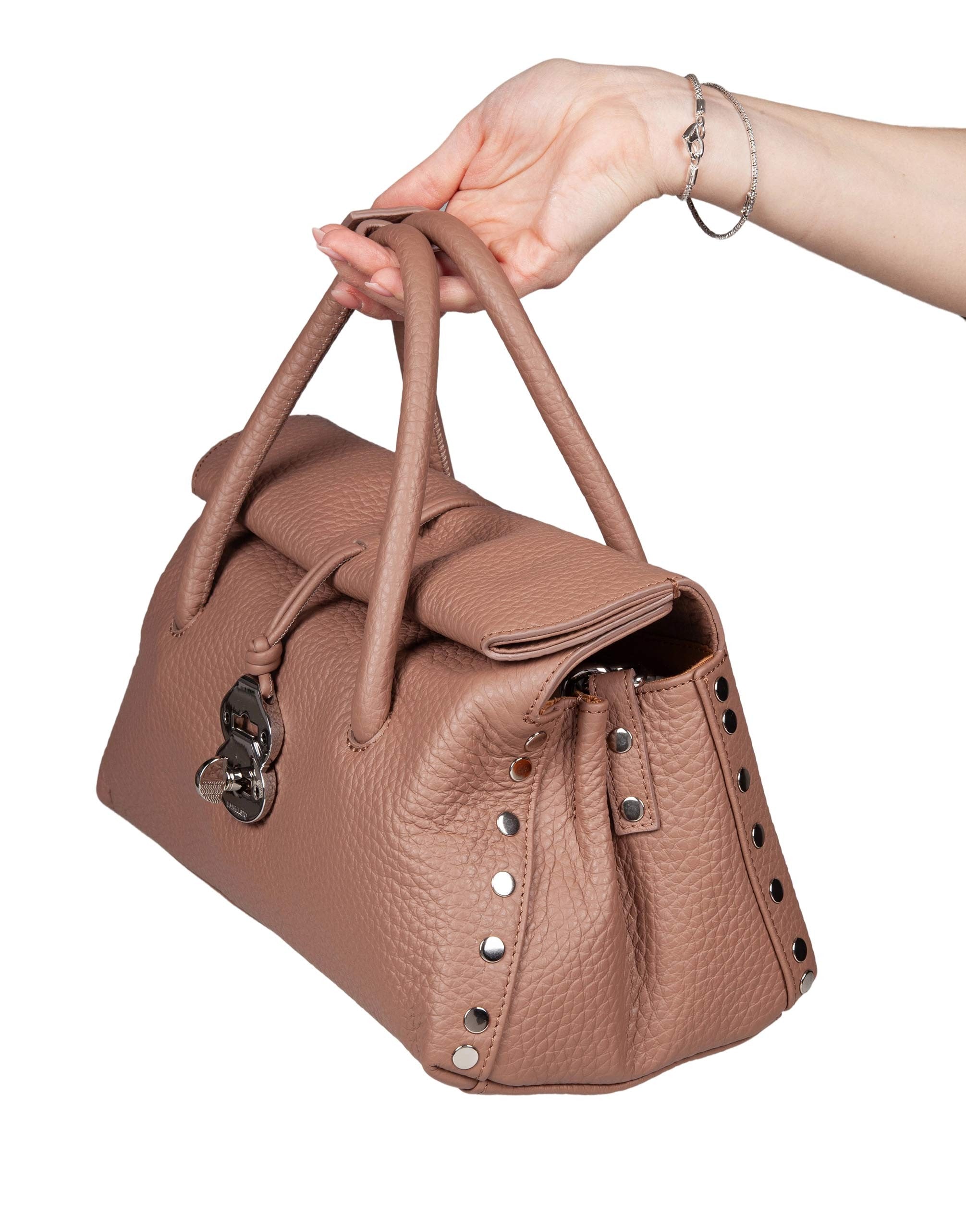ZANELLATO DOTTA CENTAURO S HAMMERED LEATHER BAG IN BROWN RIBOLLA