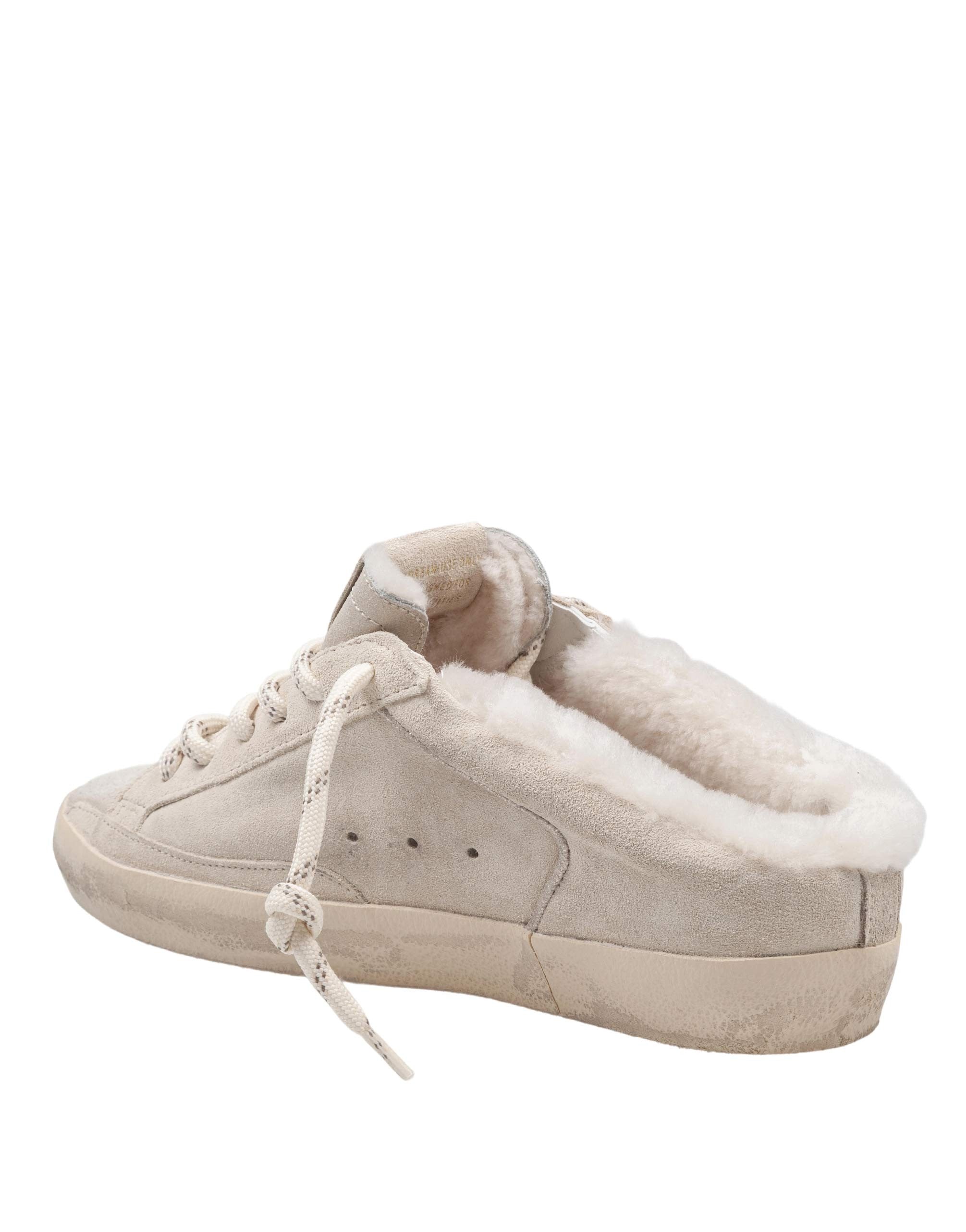 GOLDEN GOOSE SUPER STAR SABOT DOUBLE QUARTER IN CAMOSCIO COLORE BIANCO E PLATINO