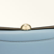 FURLA BORSA A SPALLA NICOLE M BOSTON IN PELLE COLORE CARTA DA ZUCCHERO