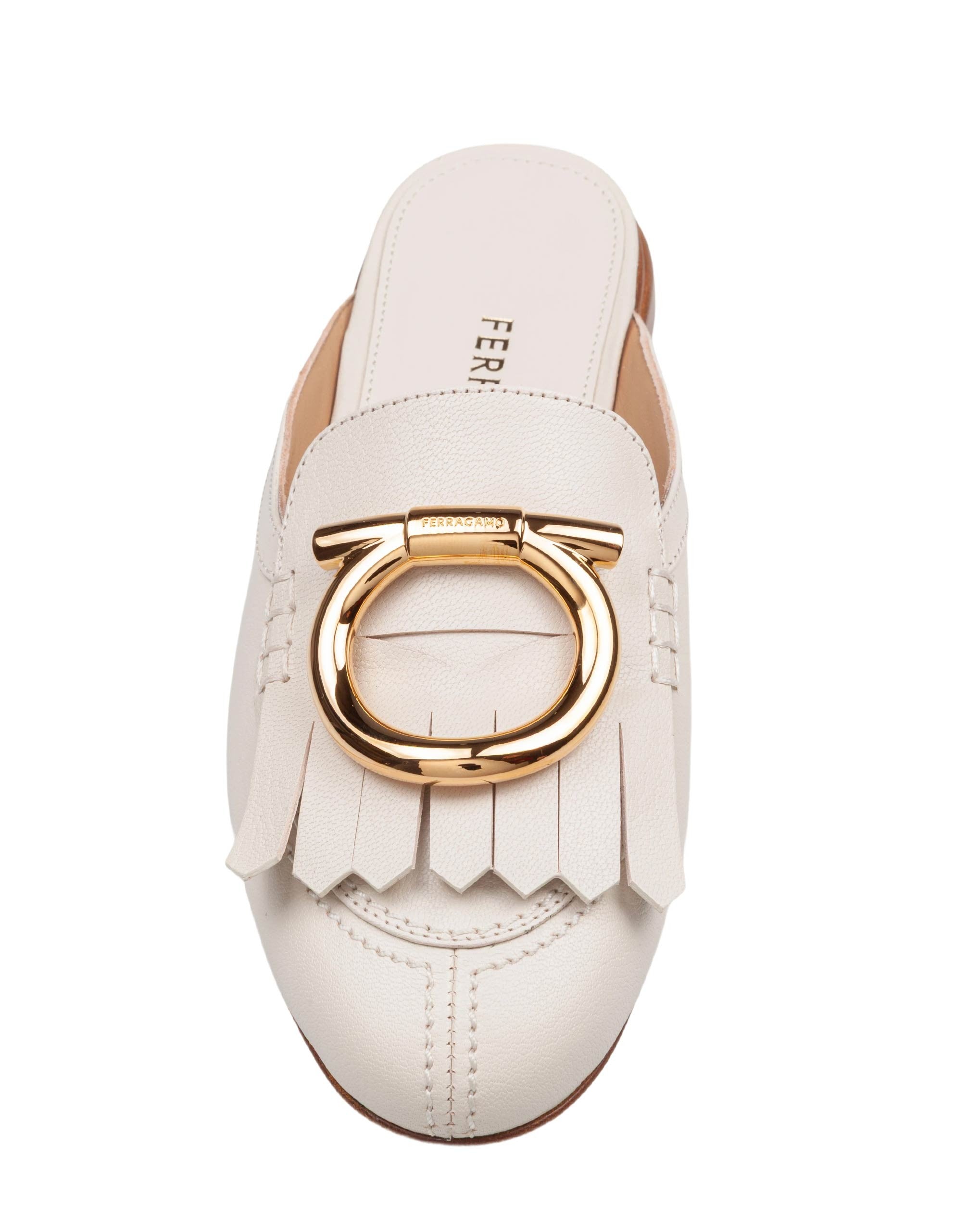 FERRAGAMO MULES IN PELLE CON MAXI FIBBIA GANCINI