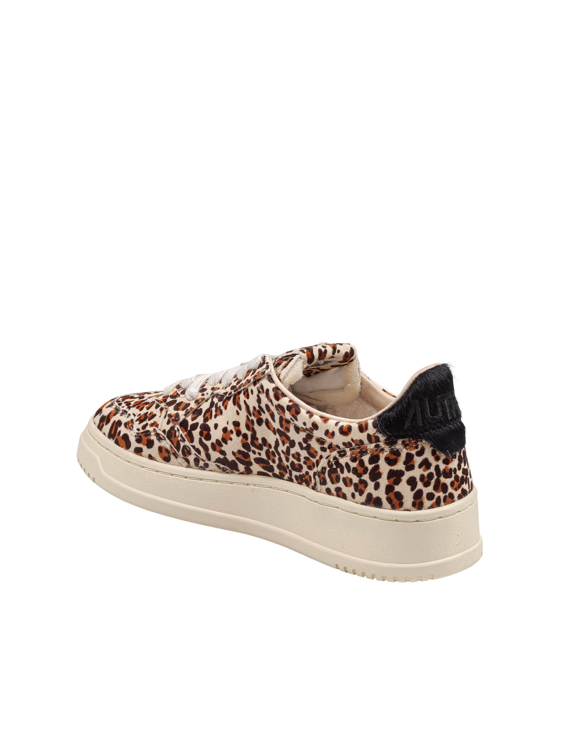 AUTRY SNEAKERS MEDALIST IN CAVALLINO