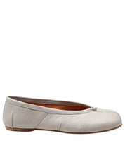 MAISON MARGIELA BALLERINA TABI IN PELLE COLORE GRIGIO CHIARO