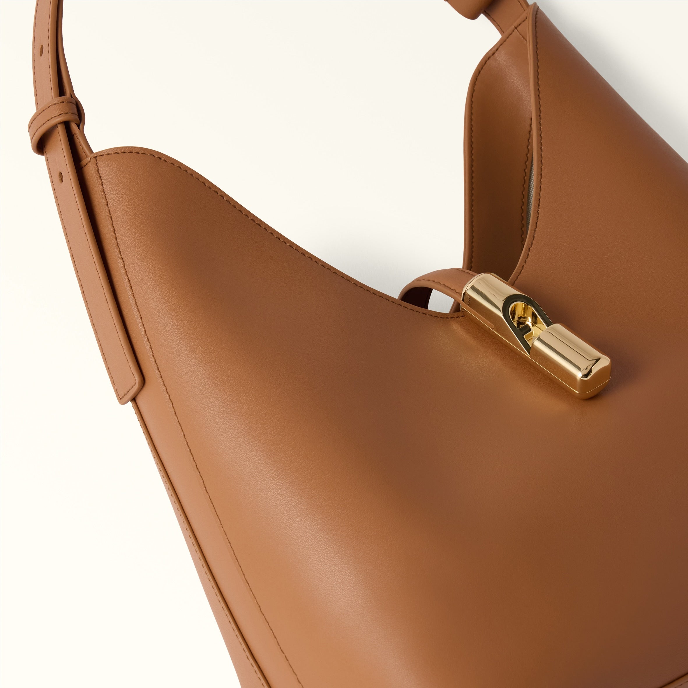 FURLA BORSA GOCCIA M HOBO IN PELLE BRANDY