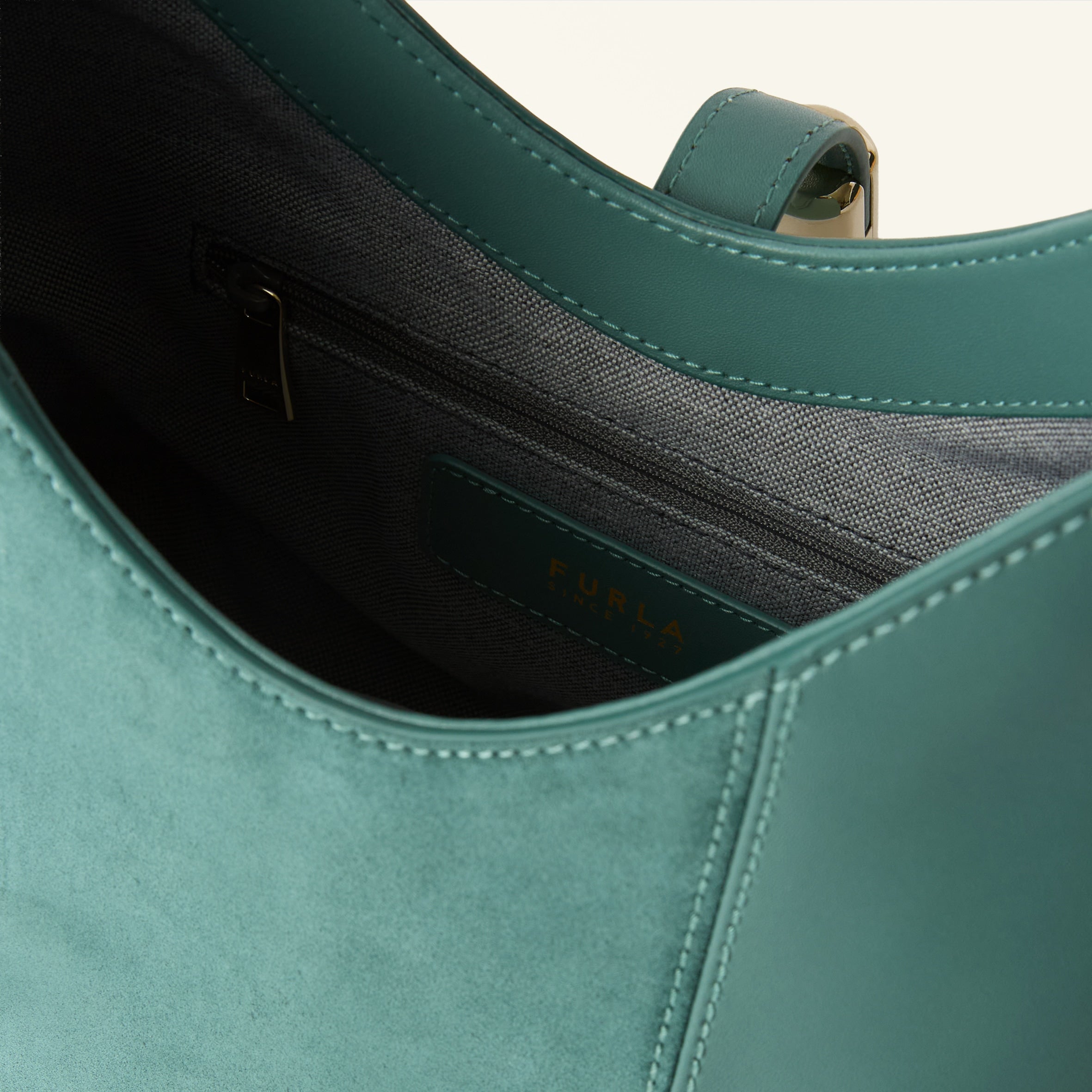 FURLA BORSA HOBO GOCCIA S IN PELLE COLORE VERDE
