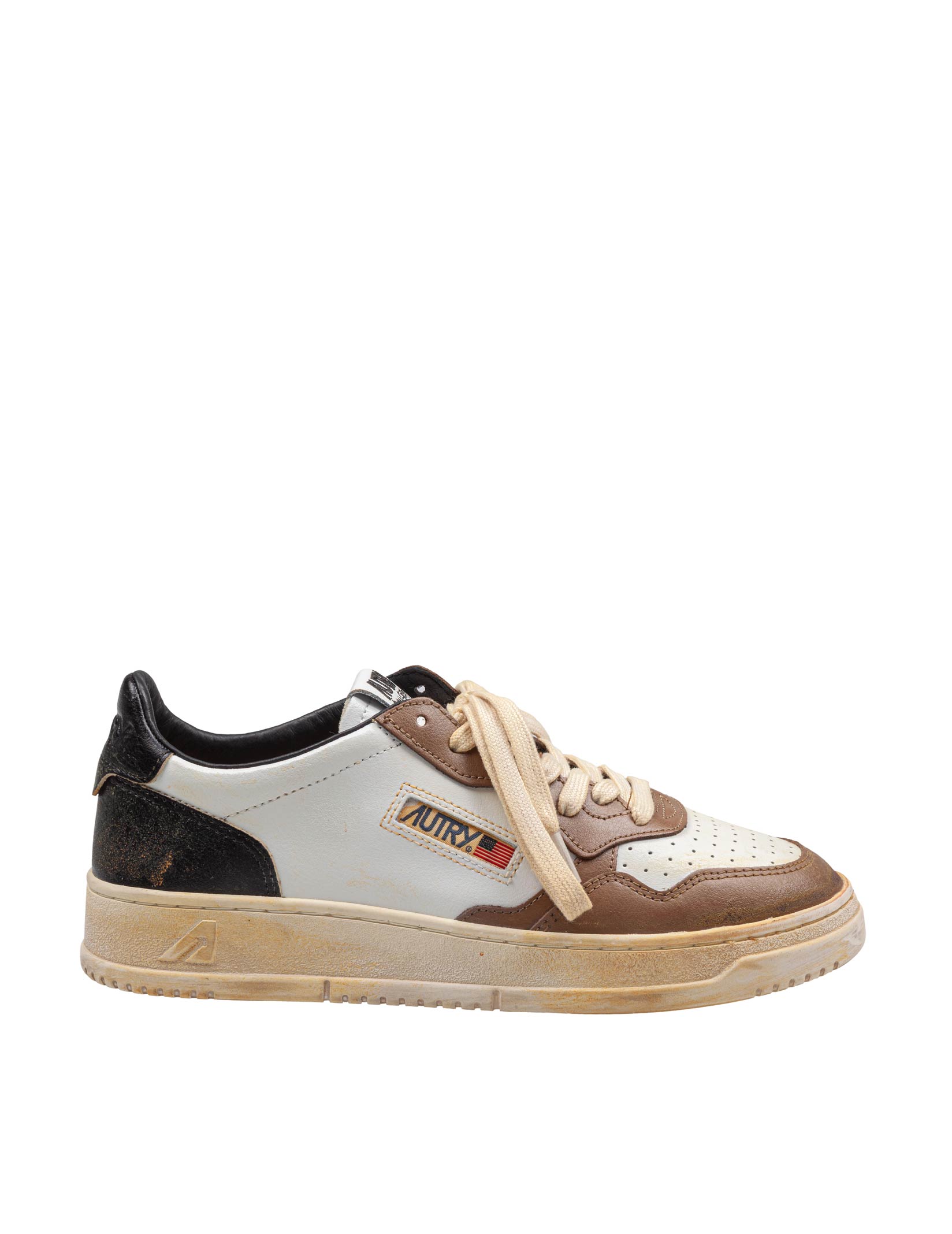 scarpa-riposizionata.jpg
